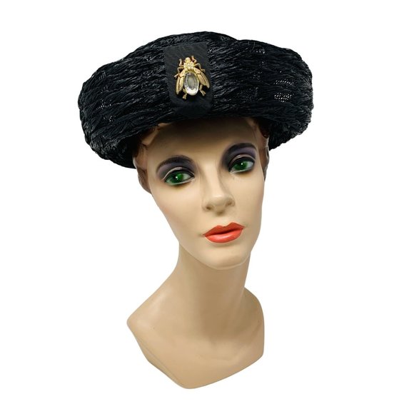 Vintage 1950s Round Black Straw Hat Rhinestone Fly Detail Styled by Phipps main image 10